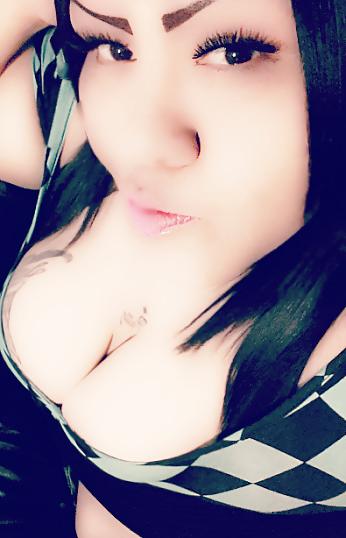 25P Thick bbw latina cleavage