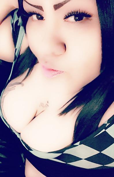 25P Thick bbw latina cleavage