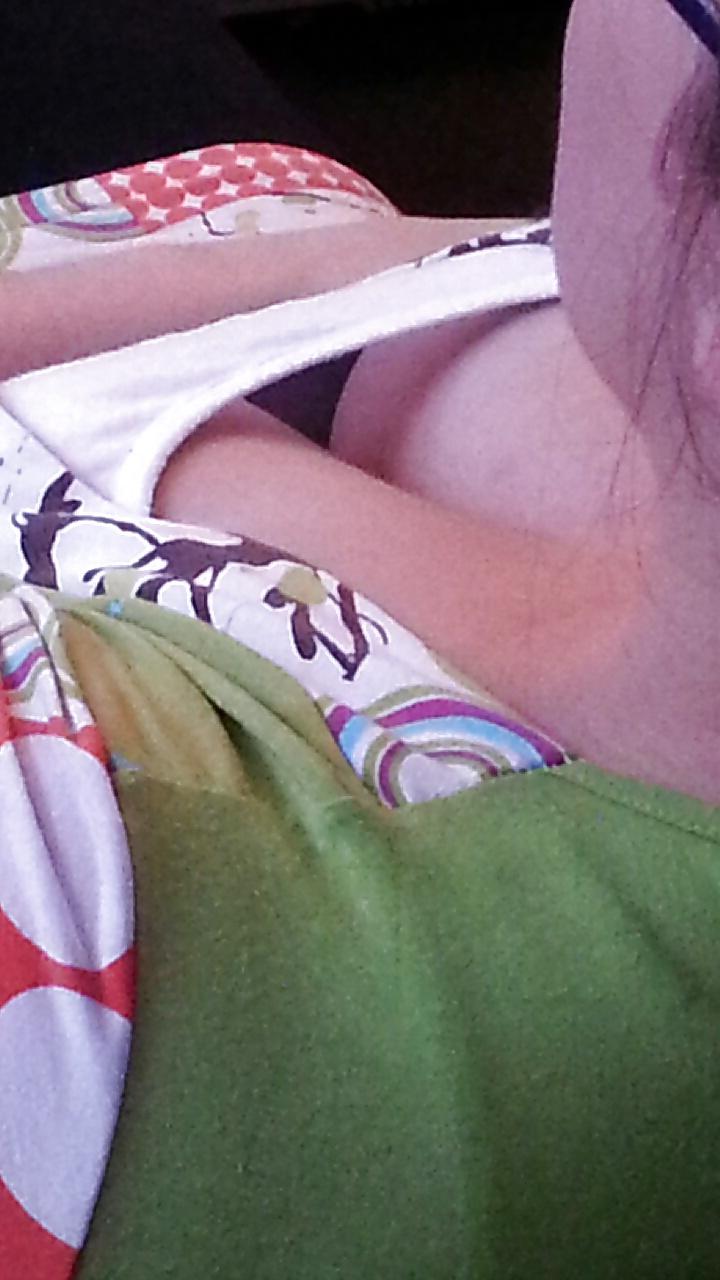 13P French lover friend sexy cleavage