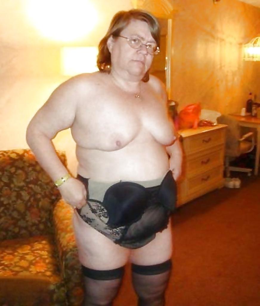 25P Grannies BBW Matures #71