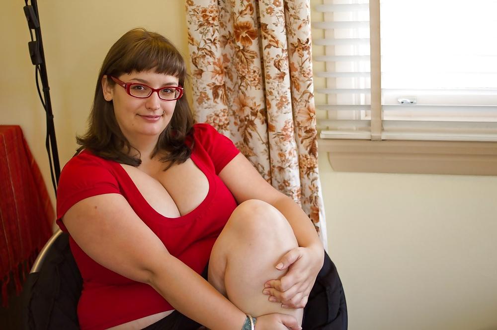 25P Hairy BBW Betty -02-