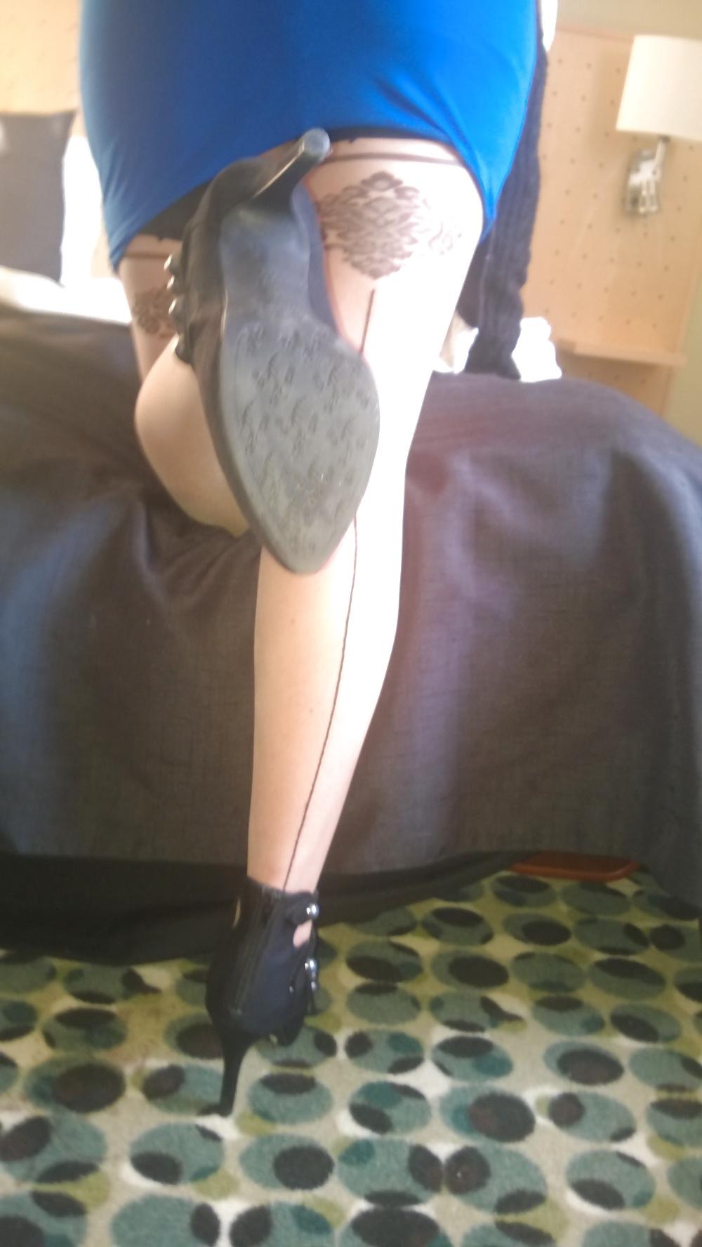 25P Sexy stockings at hotel and in public