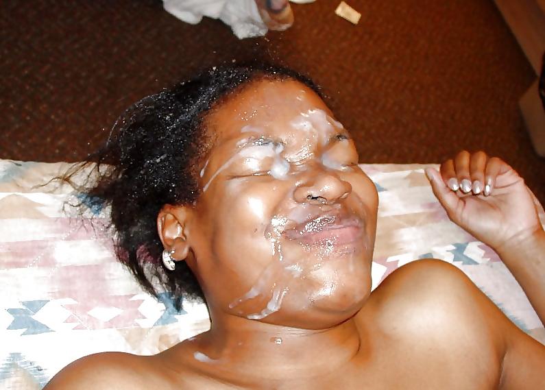 25P We White Guys Love To Cum On Black Girls' Faces