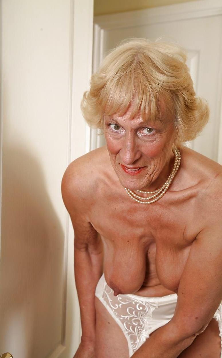 25P Mature Lady Constance 1