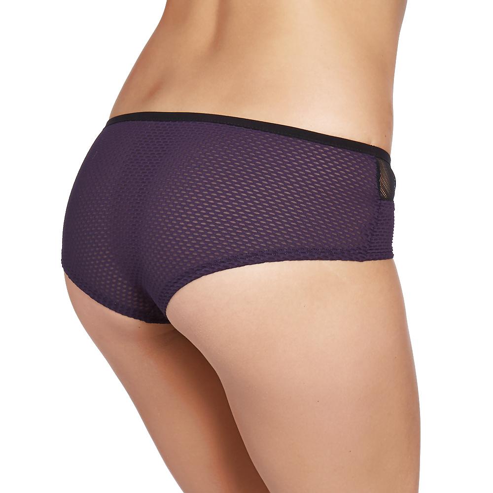 25P Women in Panties and or Bras
