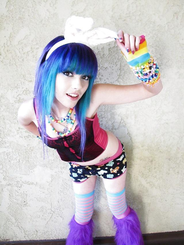 25P Wigs and Dyed Hair sexy teens