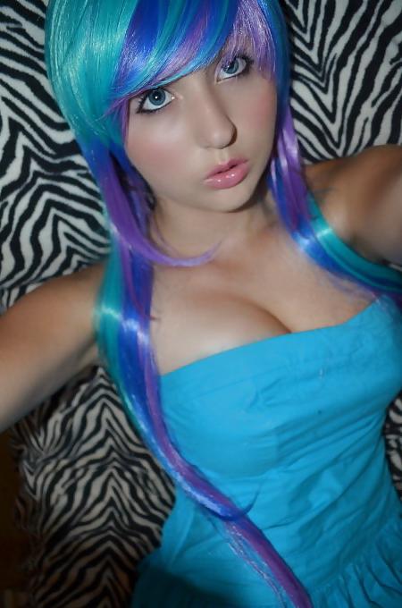 25P Wigs and Dyed Hair sexy teens