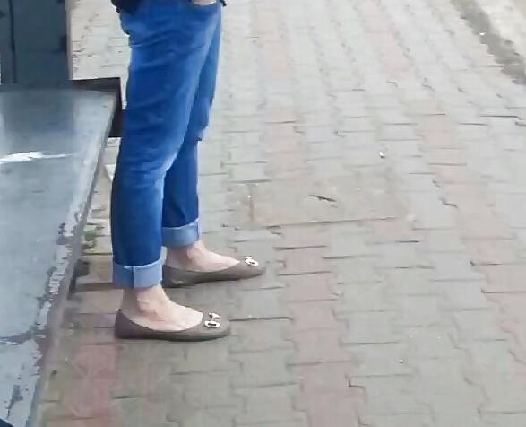 25P Spy feet, legs and skirt romanian
