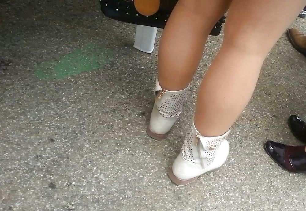 25P Spy feet, legs and skirt romanian