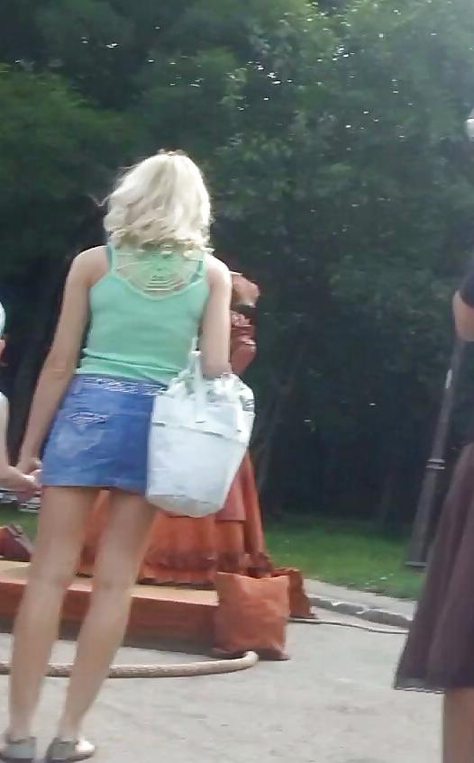 8P Spy sexy blonde skirt and feet romanian