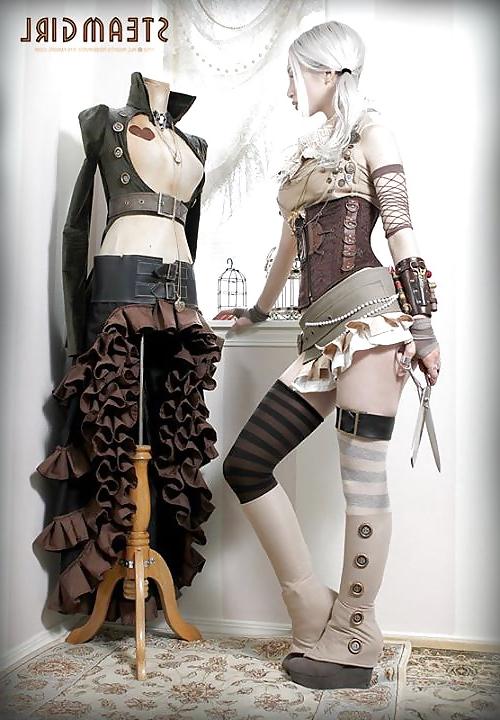 25P Leather & Lace