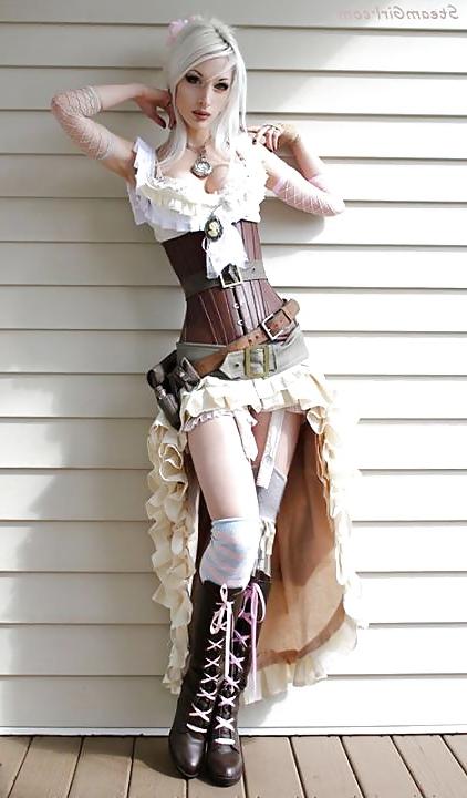 25P Leather & Lace