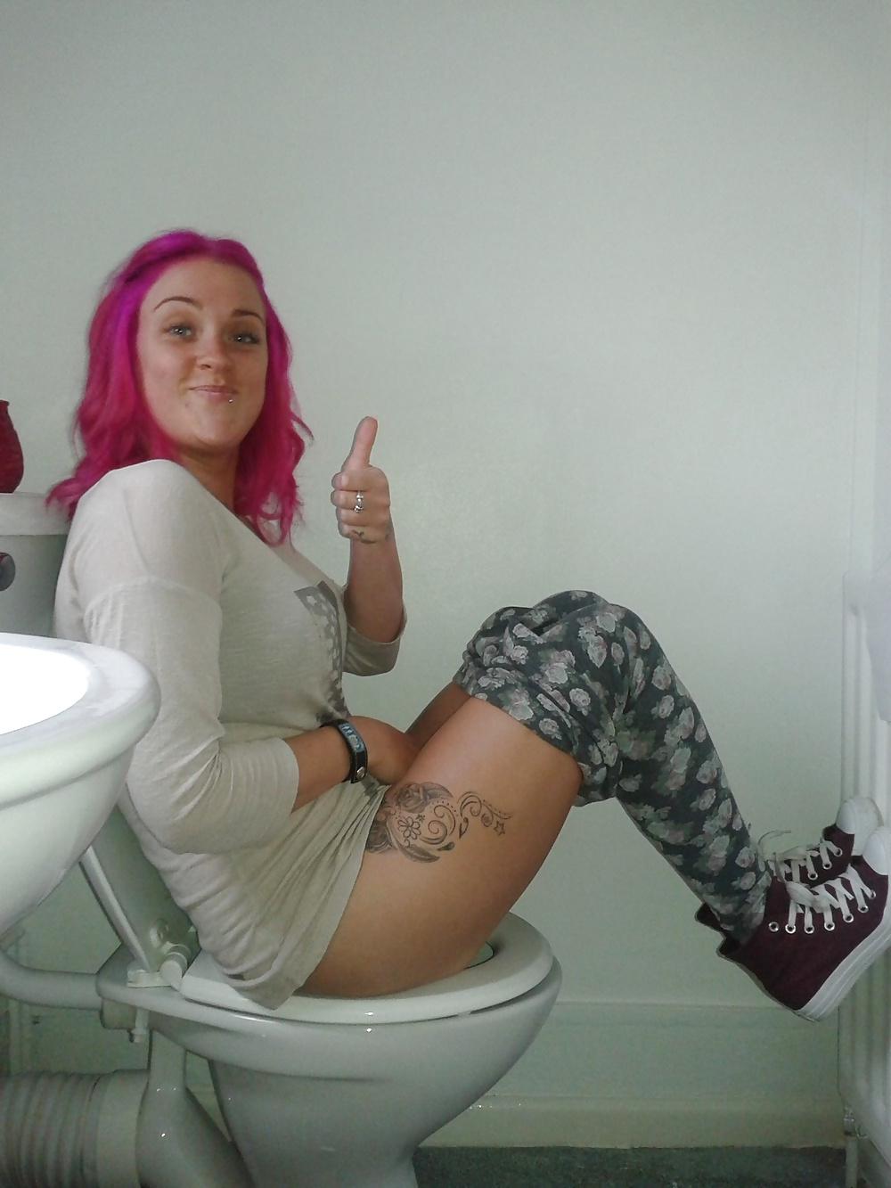 21P Naughty chav girls