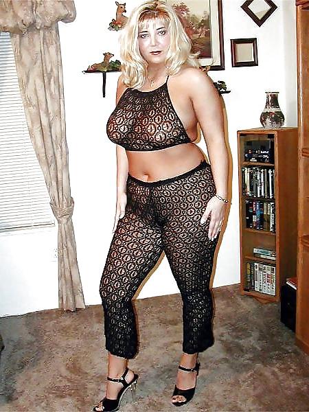 16P BBW and Mature 74 by Searcher 1957