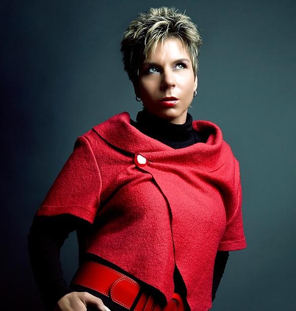 25P Short Hair 006