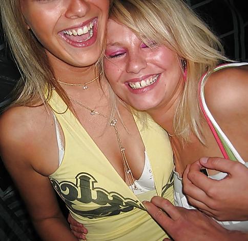 25P Danish teens & women-165-166-nude cleavage breasts touched 