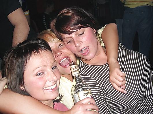 25P Danish teens & women-165-166-nude cleavage breasts touched 