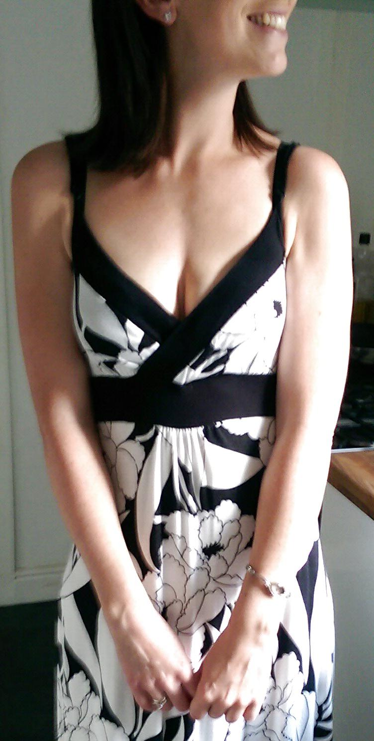 21P My Wife's Delicious Cleavage