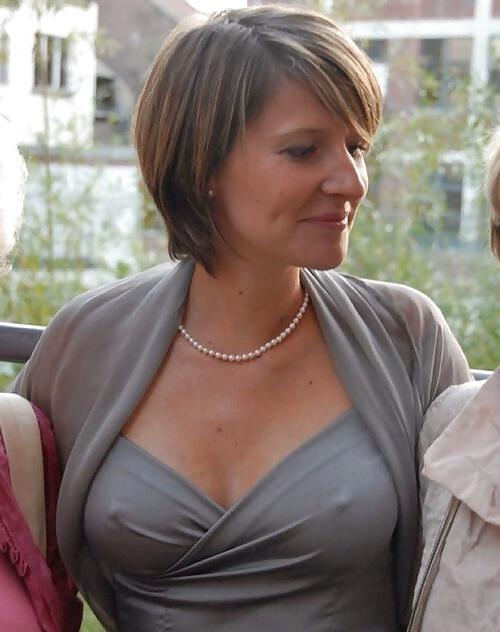 25P Nipple Pokies!