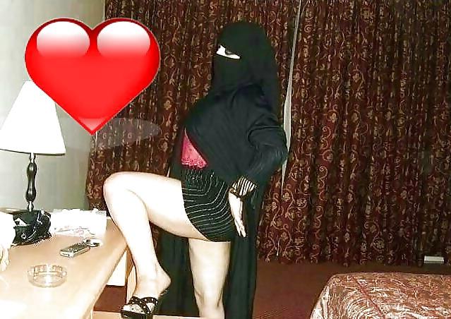 25P Arab-Turkish HOT ASS