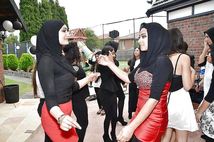 25P Arab-Turkish HOT ASS