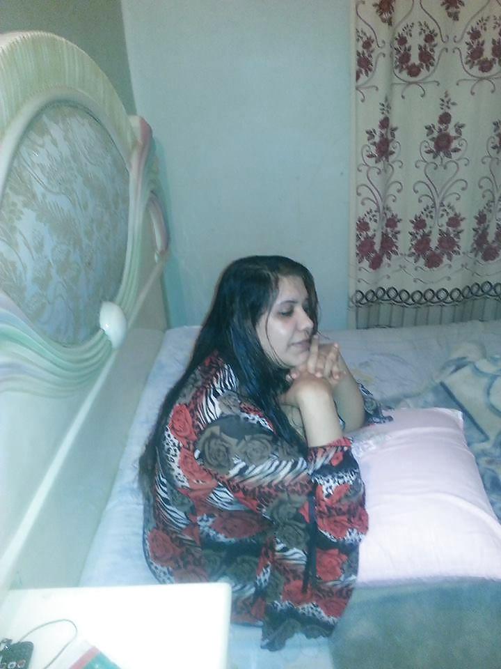 14P NEW ARAB BBW