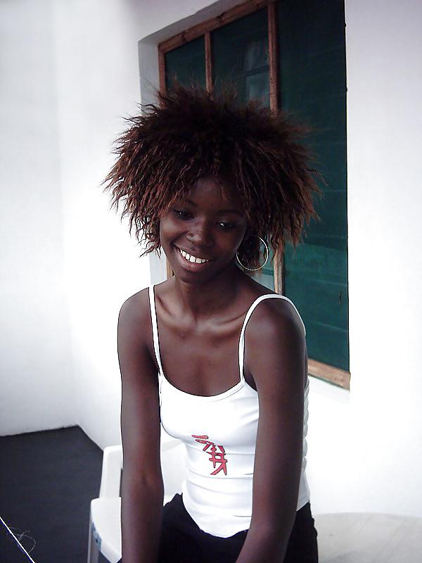 25P Black Chicks 4