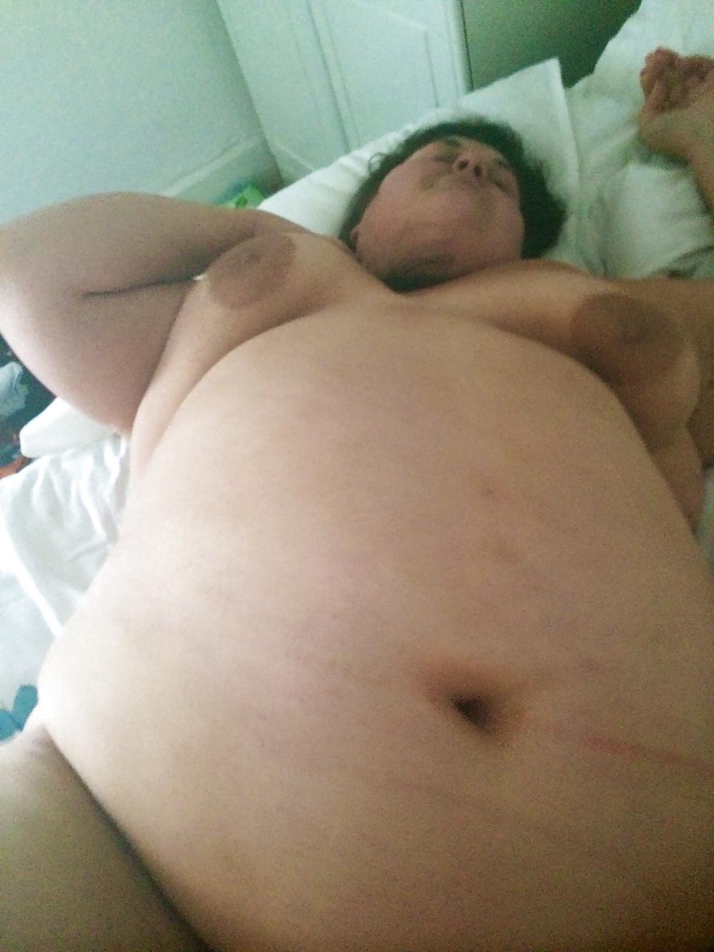 25P BBW wife gets fingered, dildoed, licked and fucked