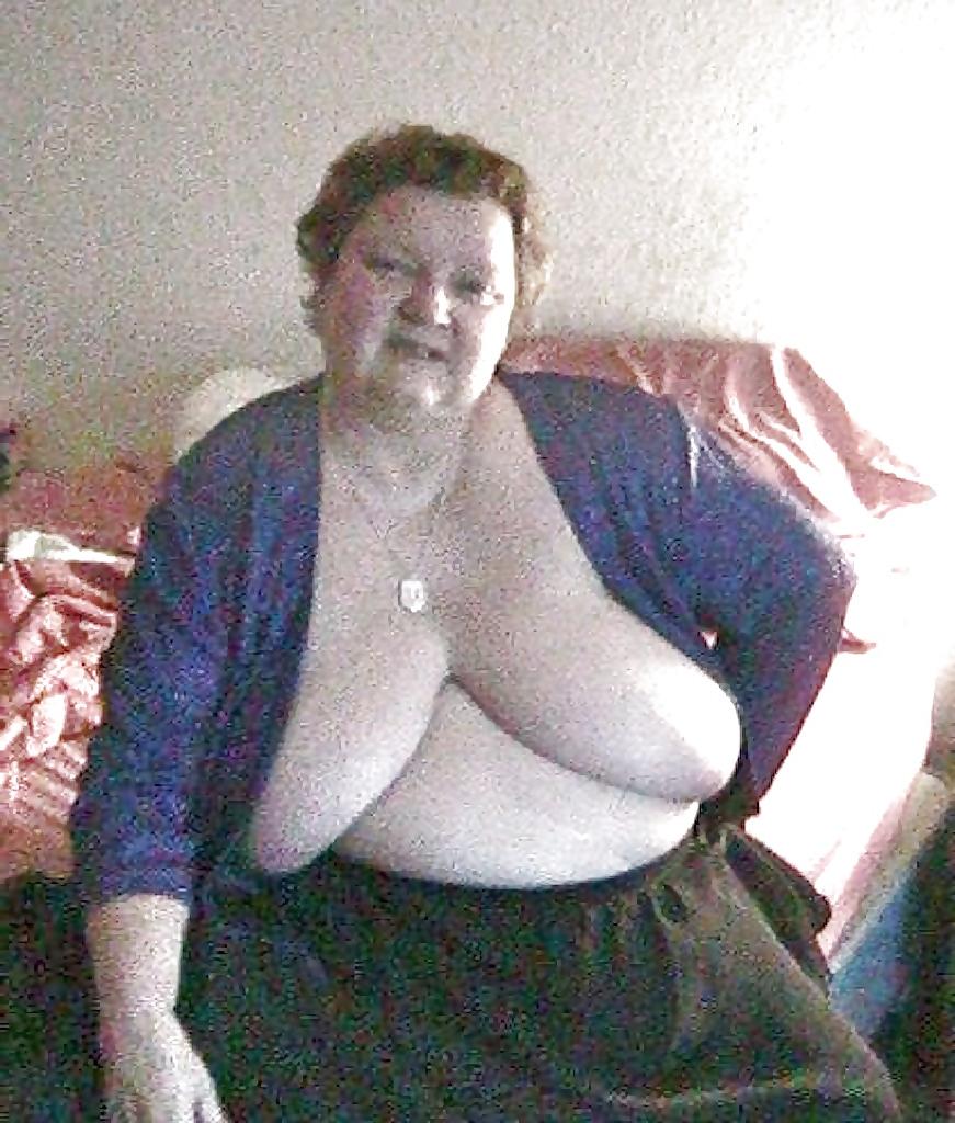 25P Grannies BBW Matures #80
