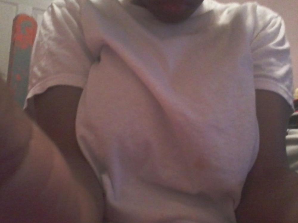 4P I need a white man or a white woman