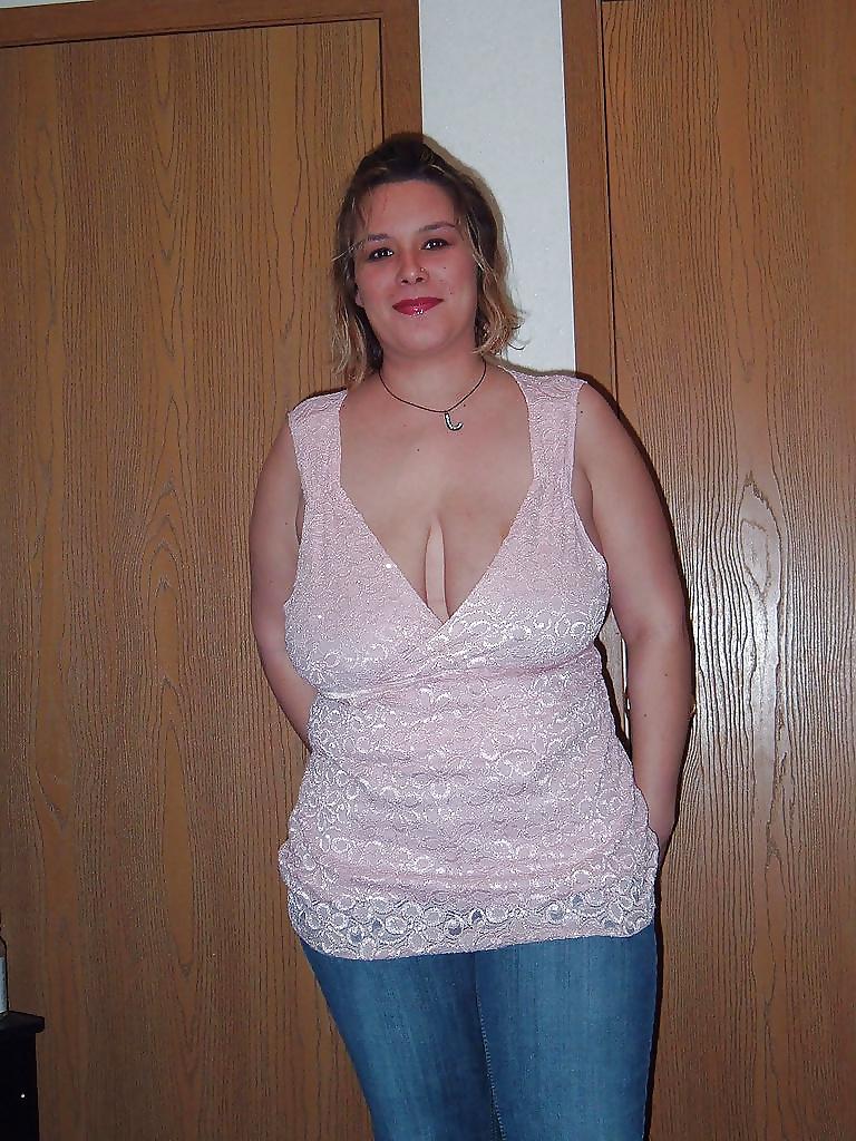 13P Bbw no bra