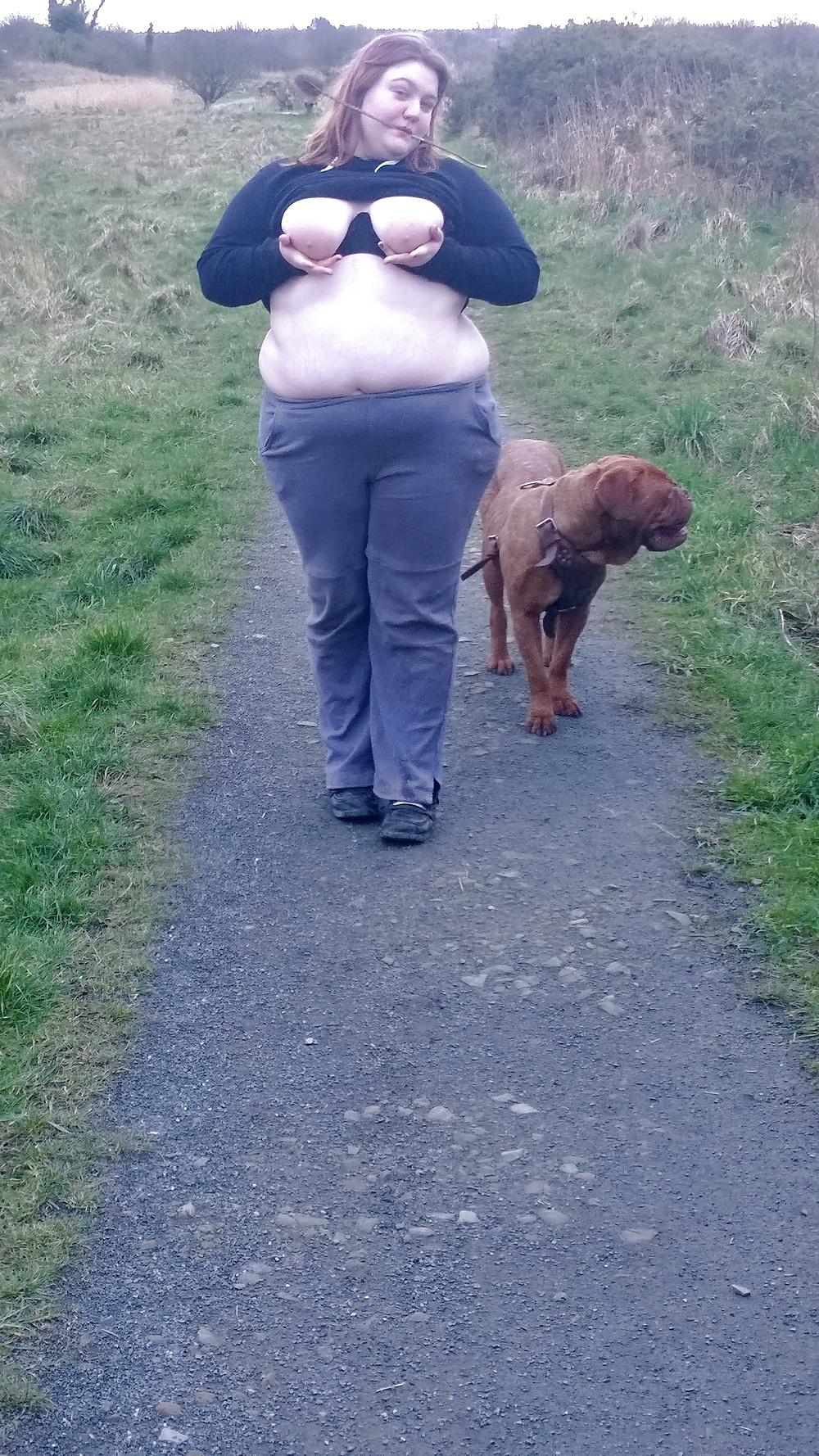 25P Tim Tess 15 Hairy BBW goes Bird watching
