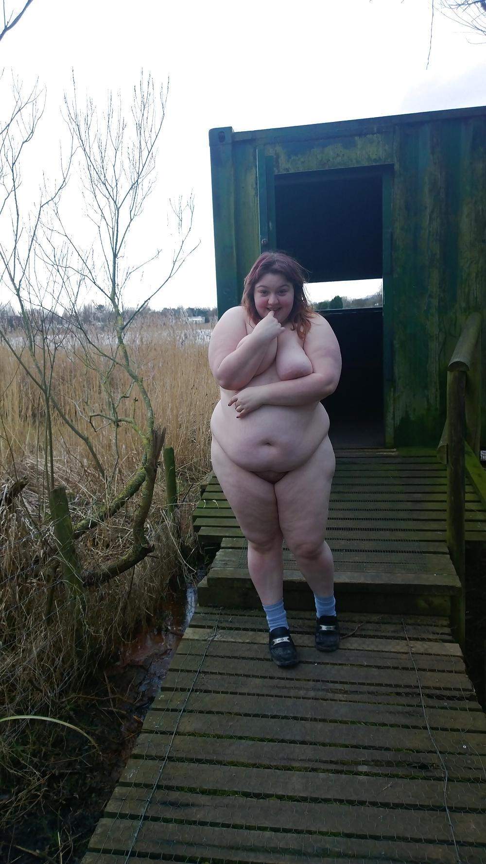 25P Tim Tess 15 Hairy BBW goes Bird watching