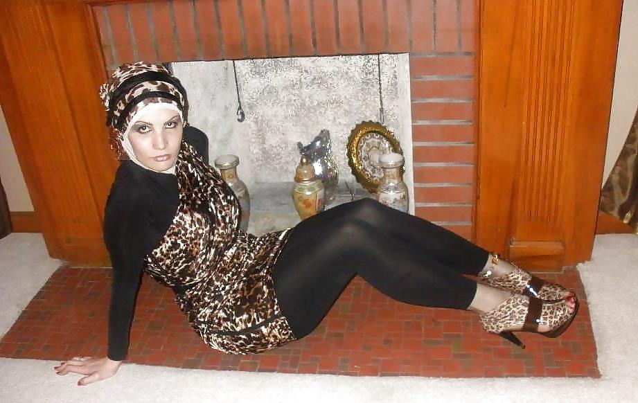 25P Arab-Turkish HOT ASS