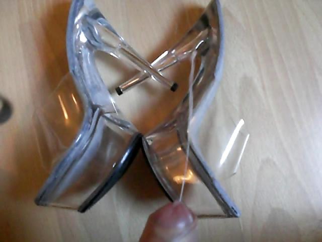 22P Cumshot on her clear Heels