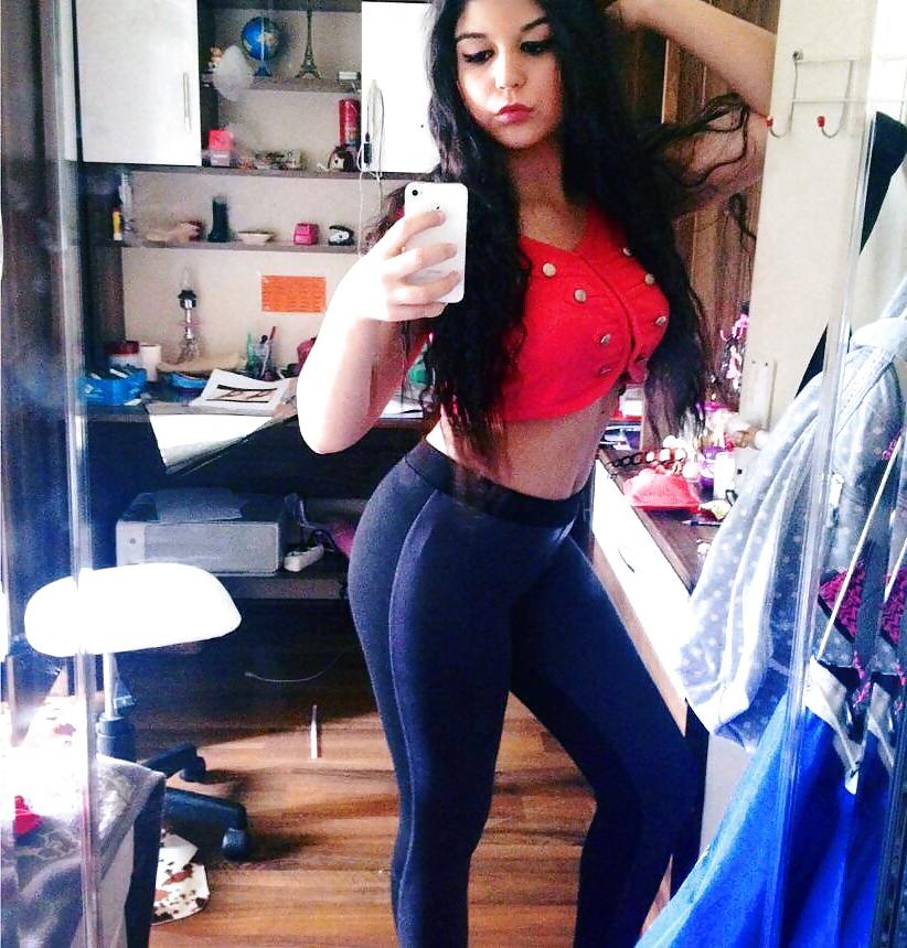 18P Turkish Big Tits (Sevval Duru)