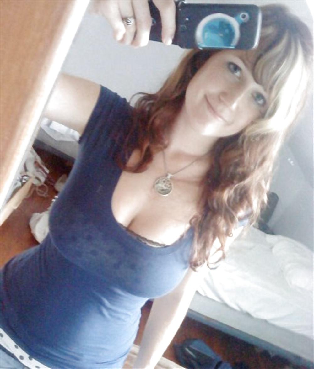 25P Cleavage & Stuff..