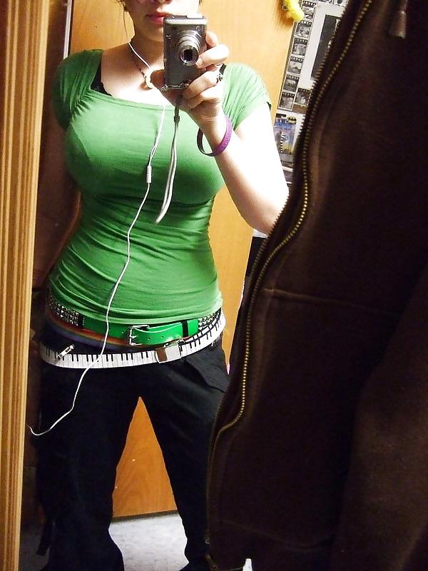 25P Cleavage & Stuff..