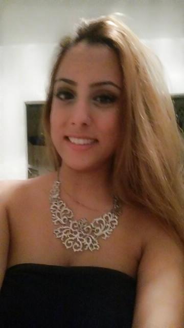 15P Turkish Barbies! On which face would you cum?