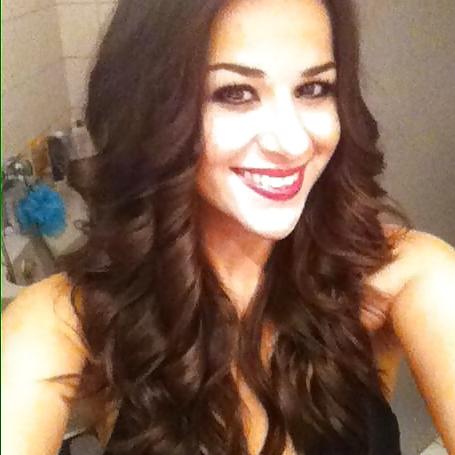 15P Turkish Barbies! On which face would you cum?