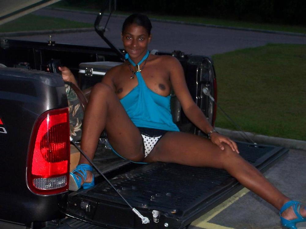 25P Hot black girls 14