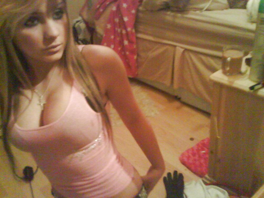 8P Sexy Girl from the Net