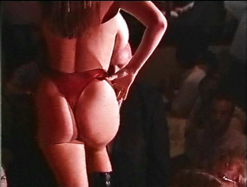 11P Linsey Dawn Mckenzie - Table dancing