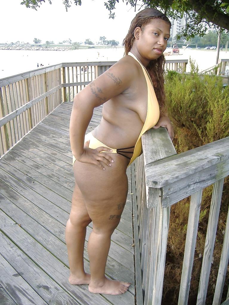 25P Nude Black