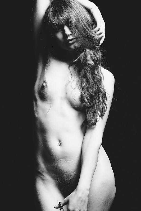 11P Artistic Nude Gallery