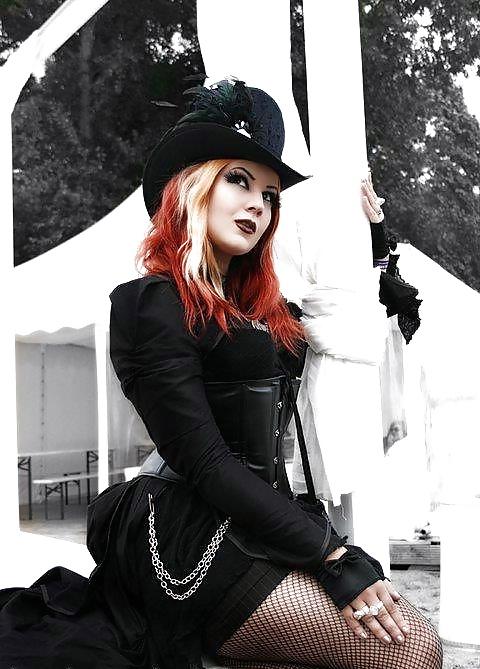 25P Gothic X