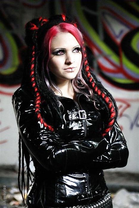 25P Gothic X