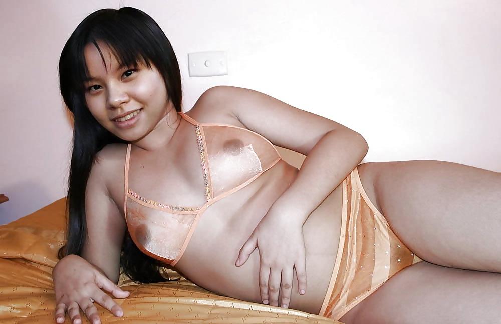 11P Asian sluts with yummy boobs and nice tits waiting for cums4