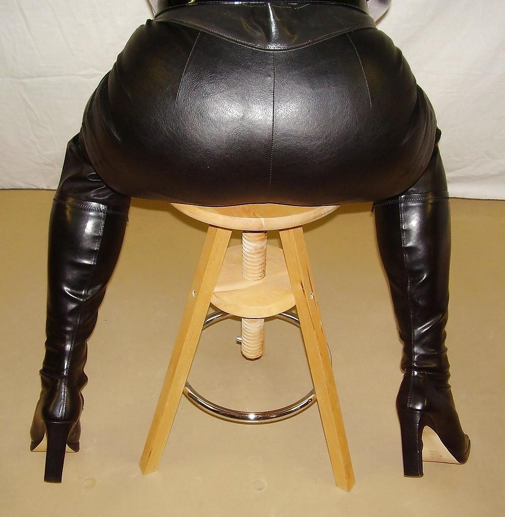 14P Leather and lace