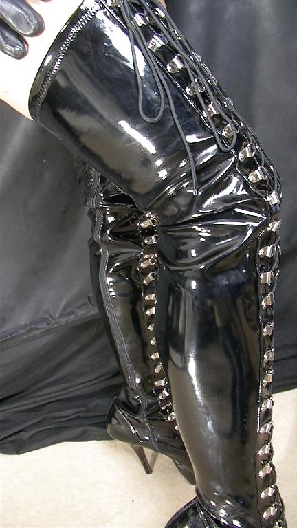 14P Leather and lace